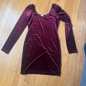 Elegant Velvet Burgundy Mini Dress